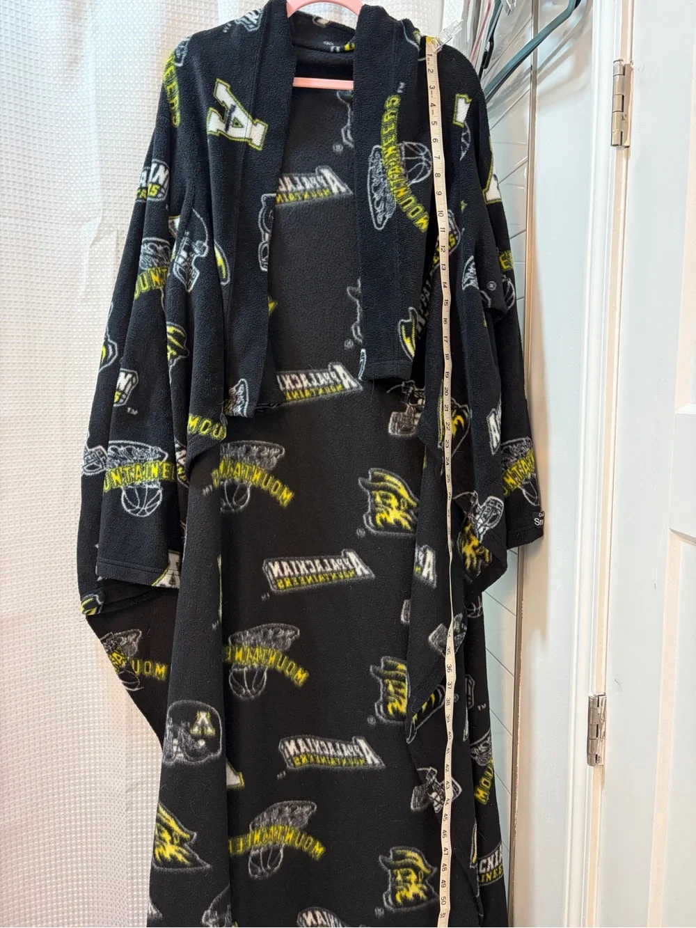 Y2K Fashion Inspired Wearable Fleece Blanket College Logo for Appalachian State